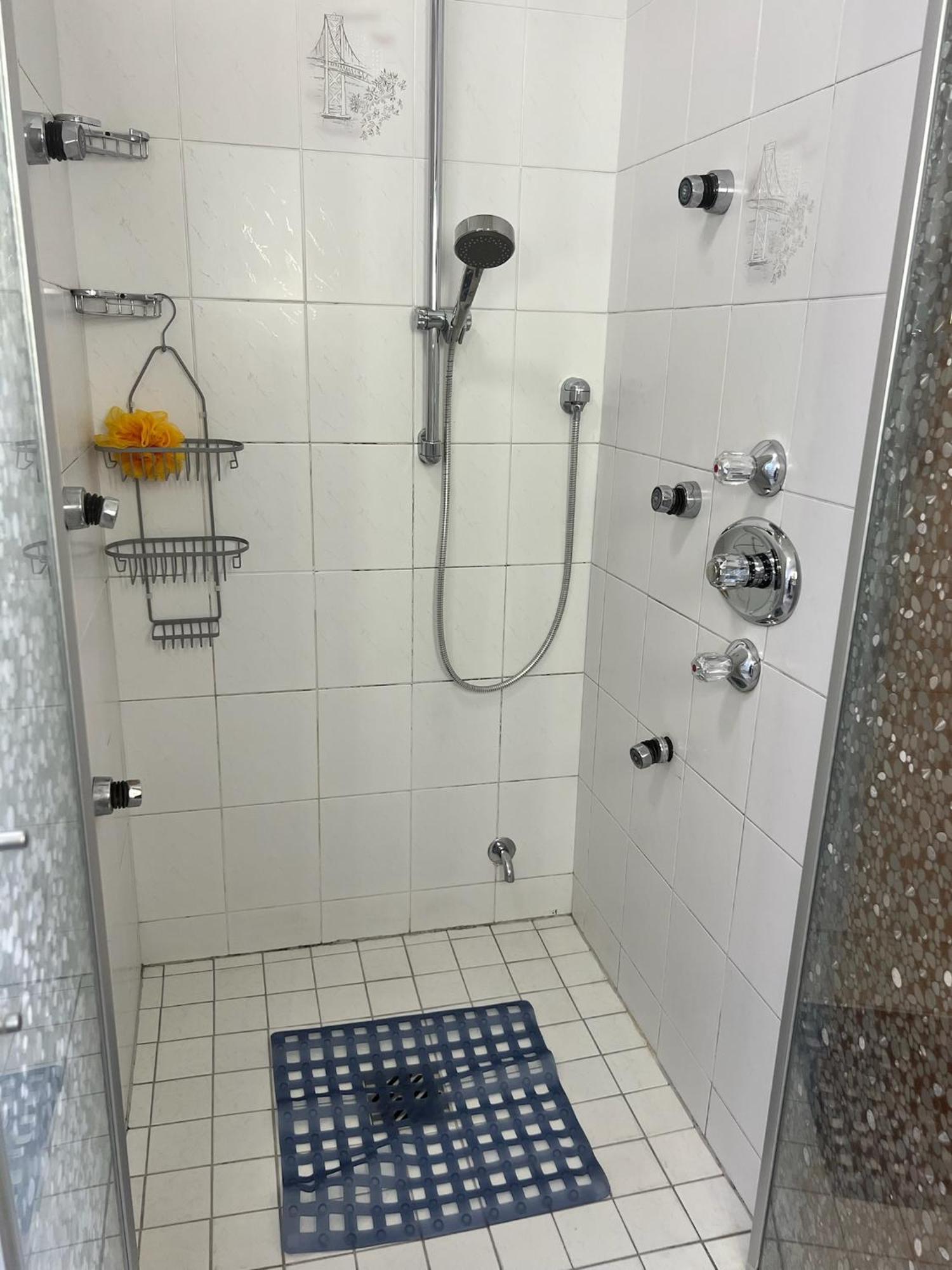 הירט Ferienhaus Mit Garten מראה חיצוני תמונה